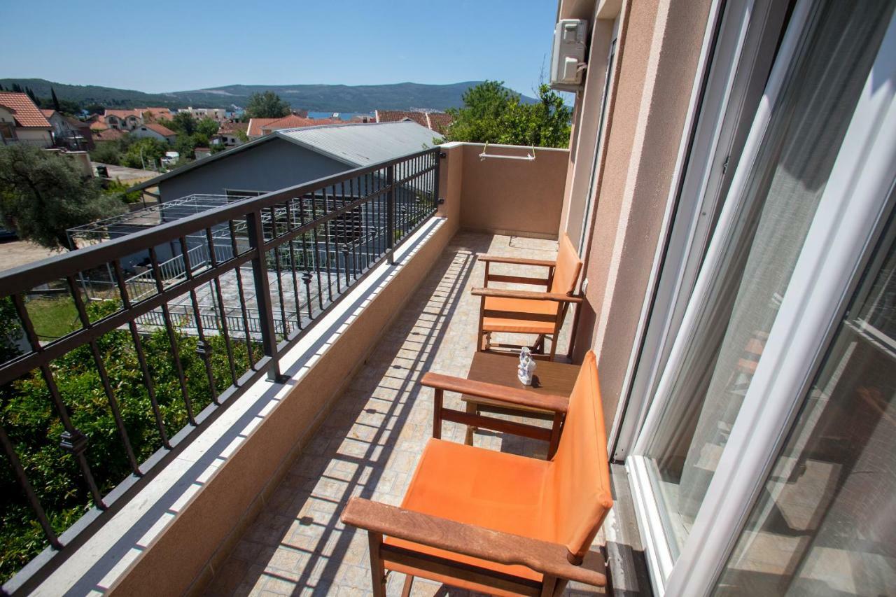 Fort City Apartments Tivat Exteriér fotografie